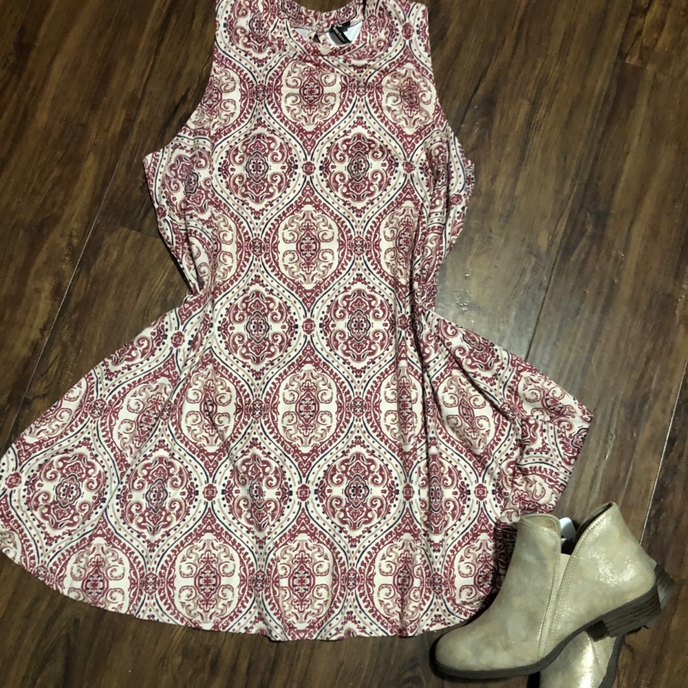 𝔽𝕒𝕝𝕝 Soft Suede like Printed 𝔻𝕣𝕖𝕤𝕤 Sz. Xl